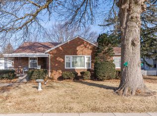 204 W Locust St, Cambridge, IL 61238