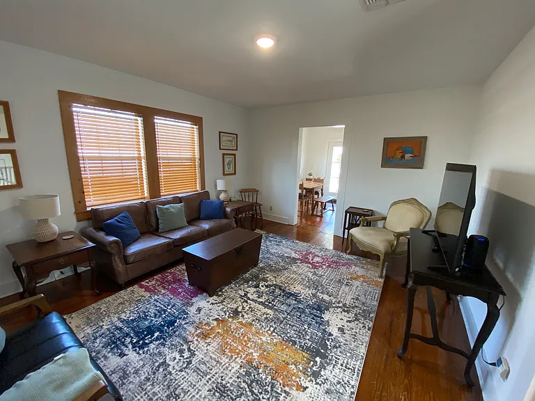 515 Jackson St — Photo 14
