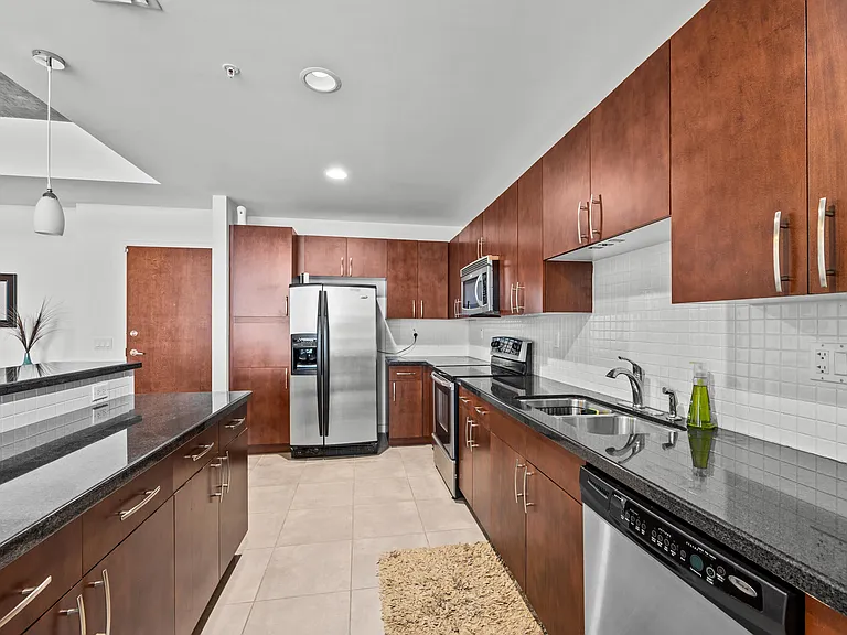 300 S Australian Ave #1106 — Photo 6