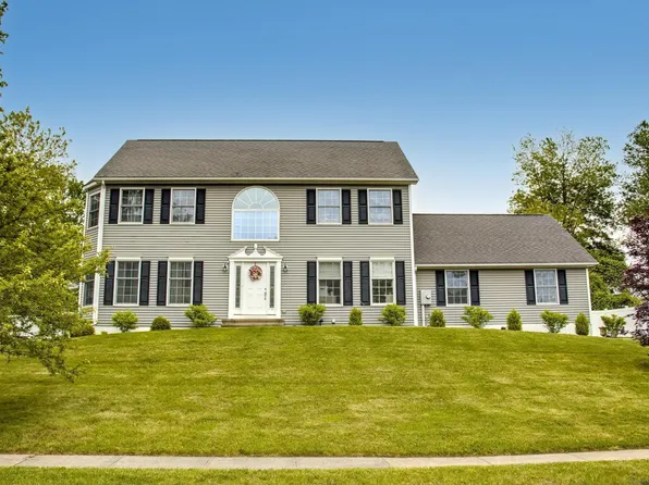 37 Apple Blossom Drive, Naugatuck, CT 06770