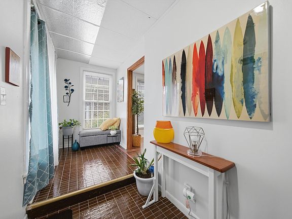5th image of 5143 Electric Ave