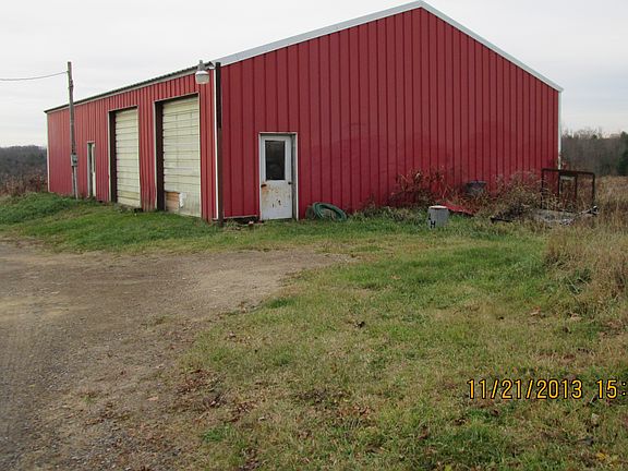 3rd image of 15 Lexie Dr