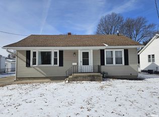 1328 Florence Ave, Galesburg, IL 61401