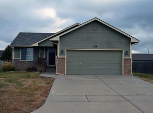 1218 E Ridgeview Ct, Clearwater, KS 67026