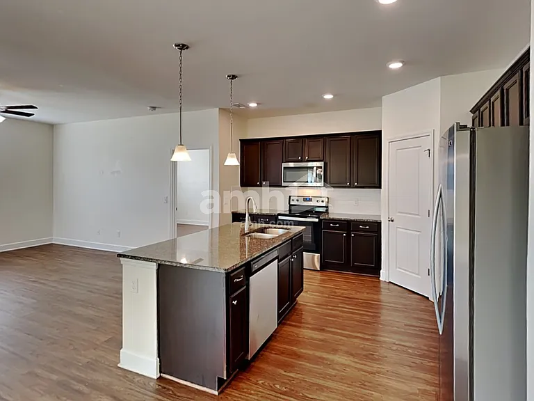 5236 Lake Maxwell Dr — Photo 17