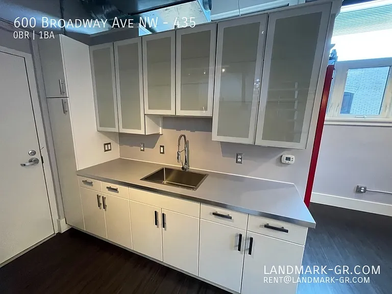 600 Broadway Ave NW #435 — Photo 3