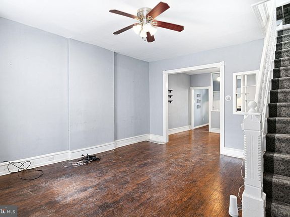 2nd image of 2165 W Grange Ave