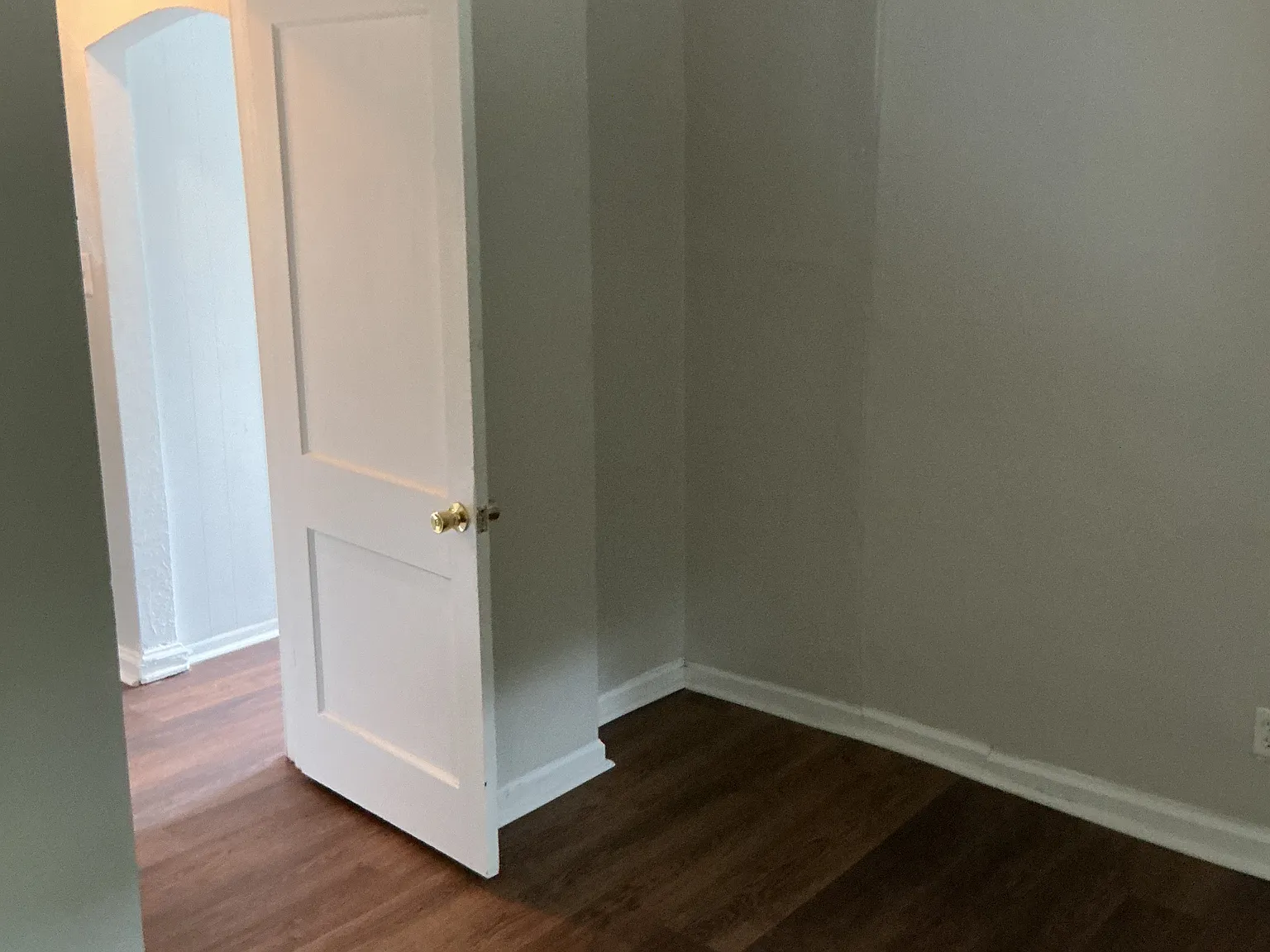 2 BR house near Ashton Pl. — Photo 3