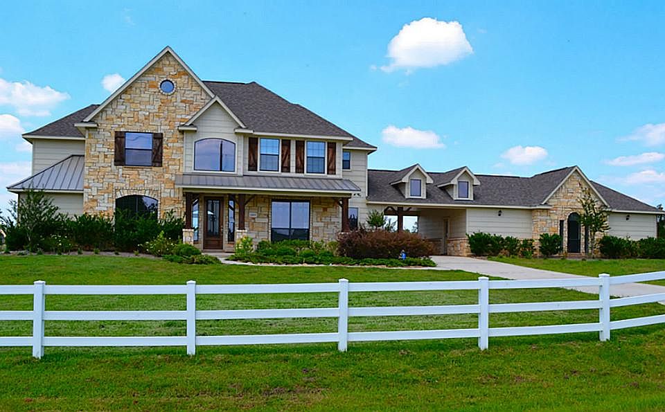 1st image of 12019 E Border Oak Dr