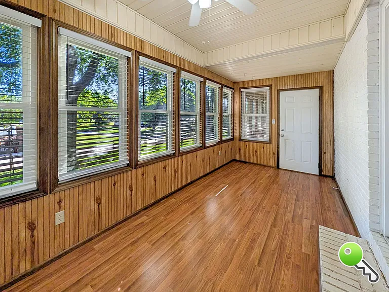 400 Burns Rd — Photo 14