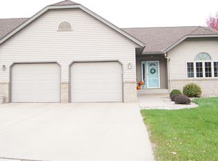 618 23rd St N, New Ulm, MN 56073