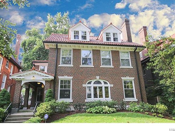2nd image of 6814 Waterman Ave