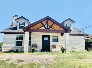 257 Sunset Oak, West, TX 76691