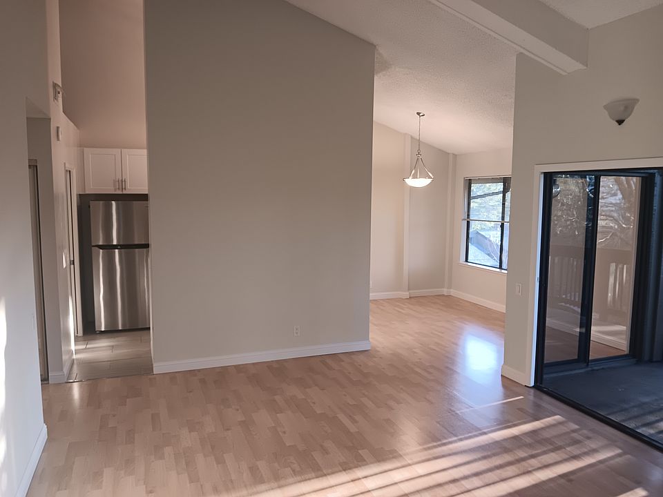 1st image of 3317 Brittan Ave