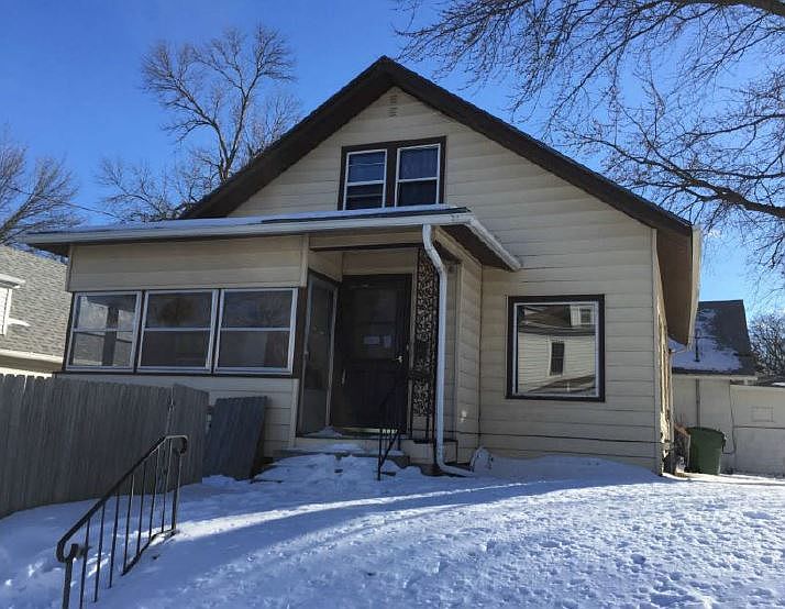 1st image of 1300 23rd St