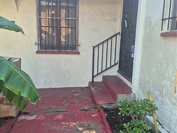 3rd image of 1453 W 89th St
