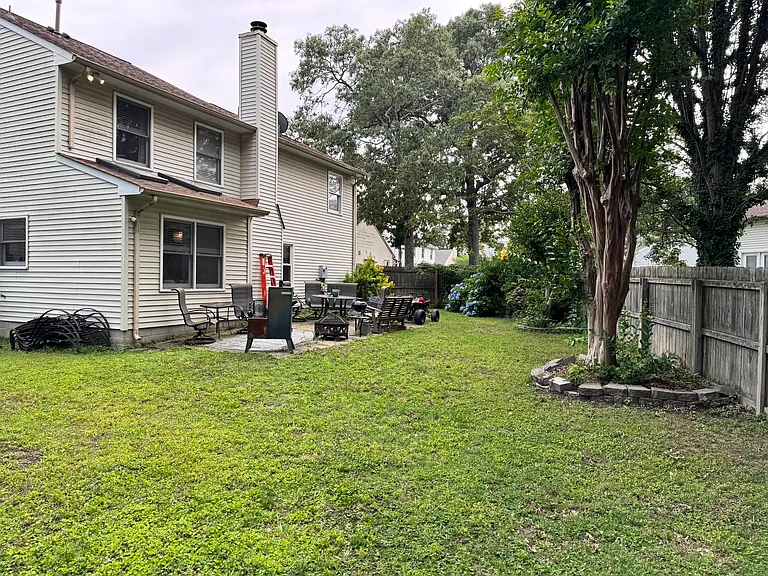 893 Henrico Ct — Photo 34