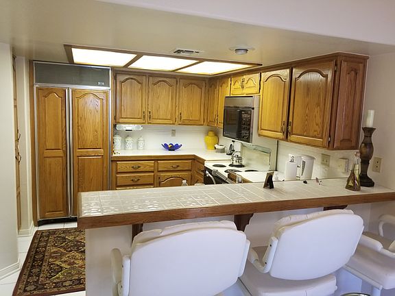 4th image of 7155 Mission Hills Dr