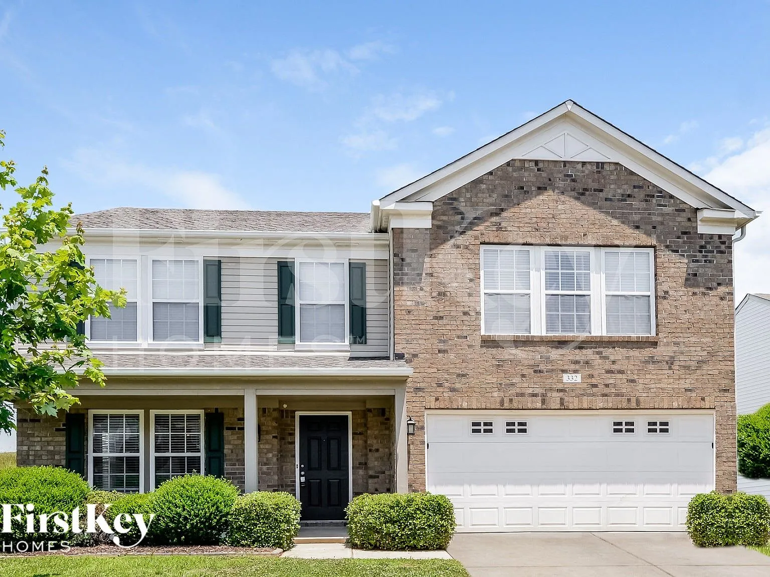 3 bed, 2.0 bath, 2850 sqft, $2,365 — Photo 1