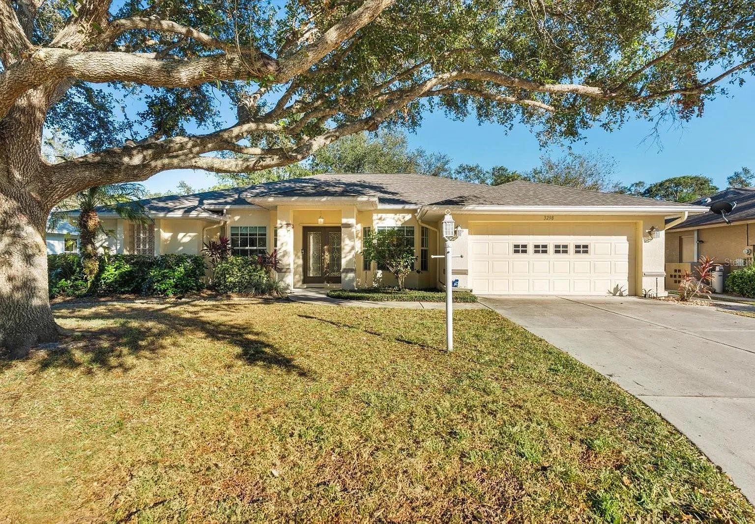 3 bed, 1820 sqft, $2,800 — Photo 1
