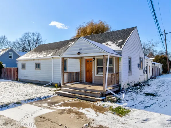 7150 Taft St, Romulus, MI 48174
