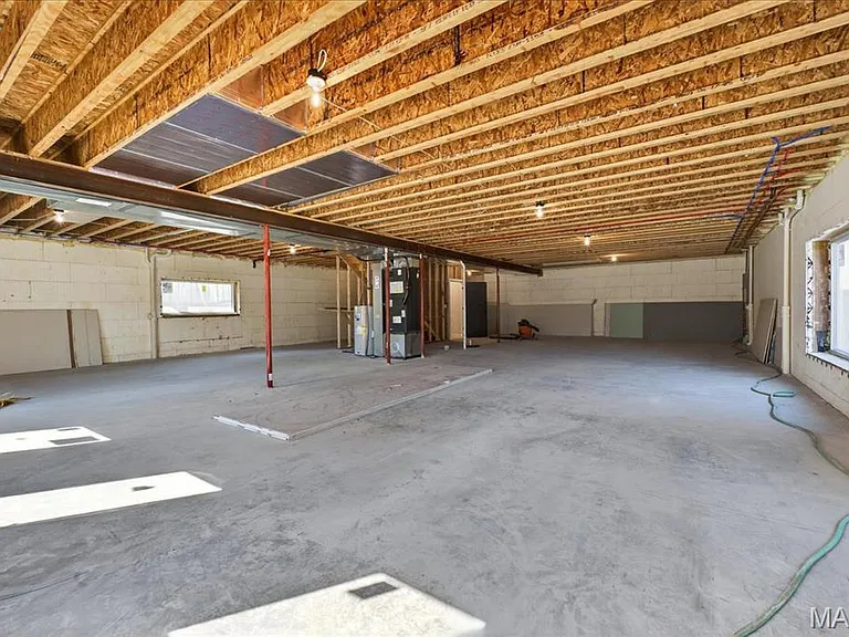 15308 Batesville Ct — Photo 17
