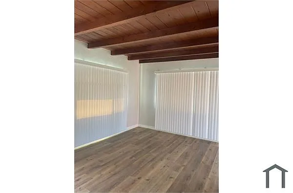 Building Photo - 165 Glover Ave #D