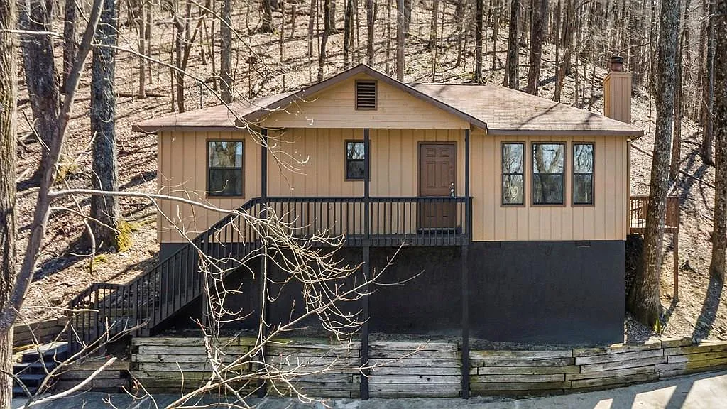764 Chestnut Cove Trl photo 1