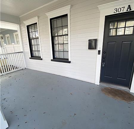2nd image of 307 W Park Ave #A