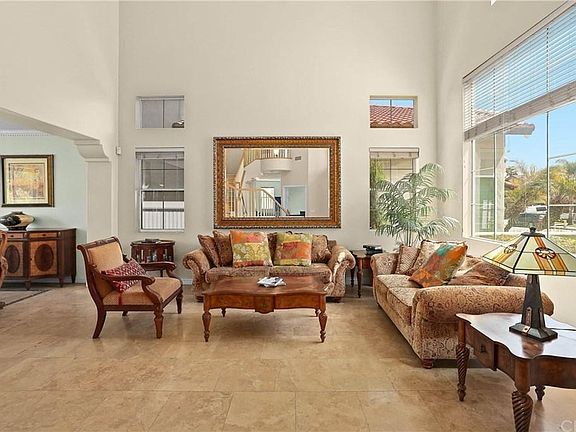 3rd image of 4688 Torrey Pines Dr