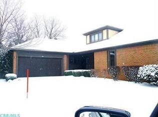 3888 Inverness Cir, Dublin, OH