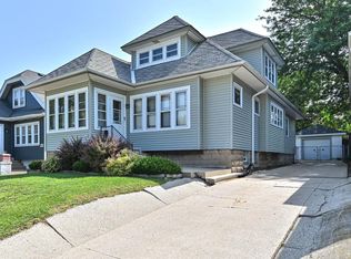 1438 S 53rd St, West Milwaukee, WI 53214