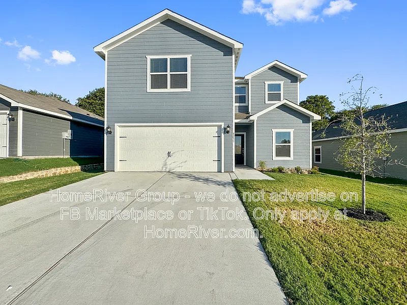 4233 Lava Forest Dr