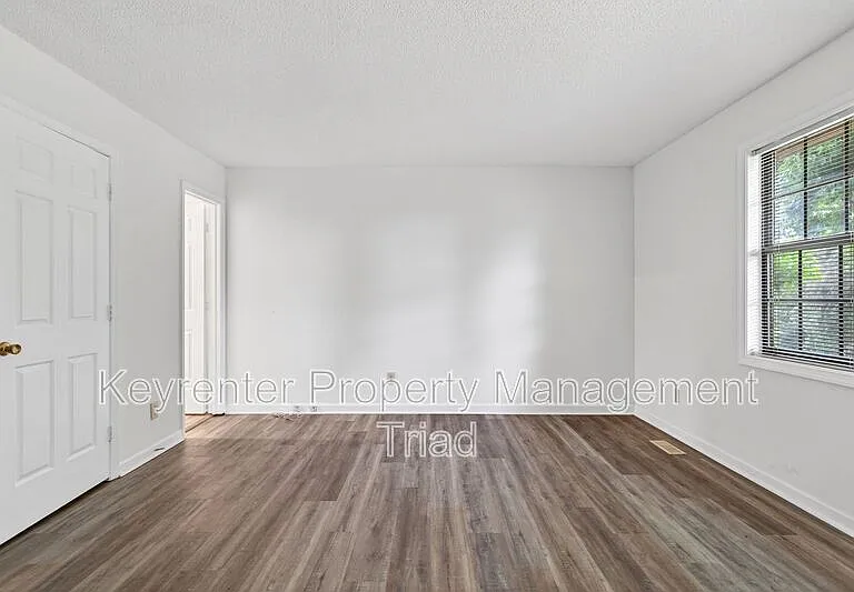 1223 Watermark Ct — Photo 20