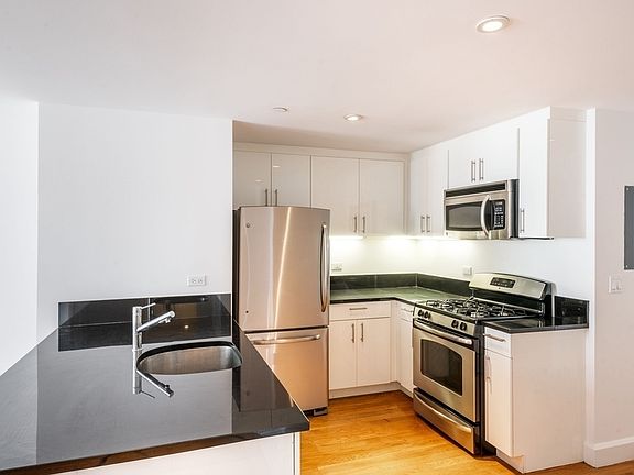 3rd image of 225 Schermerhorn St #2255P