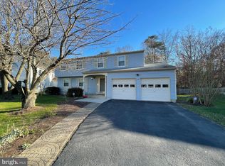 7103 Bonniemill Ln, Springfield, VA 22150