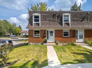 330 E Canterbury Dr SW #82, Calgary, AB T2W 1H6