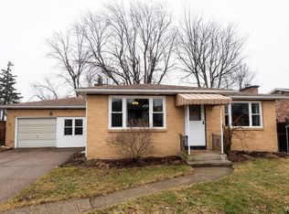 17 Woodrow Pl, Cheektowaga, NY 14225