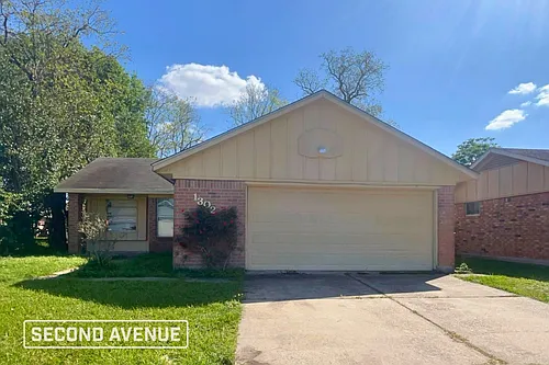 1302 Gamma St Photo 1