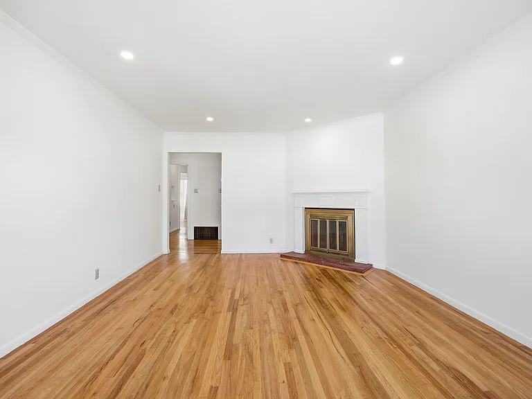 521-523 Taraval St #521 — Photo 9