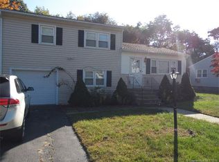 143 Ranch Dr, Bridgeport, CT 06606