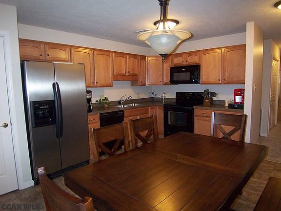4th image of 112 Alma Mater Ct APT F