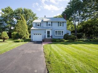 594 West Ct, Scotch Plains, NJ 07076