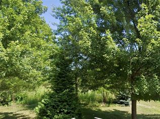 1463 Bradley Rd, Westlake, OH