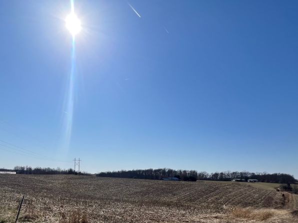 8372 Locust Rd, Tell City, IN 47586