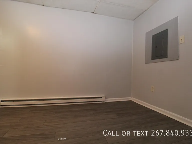 2119-2121 W 3rd St #2 — Photo 21