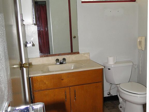 3rd image of 5722 Tennessee Ave