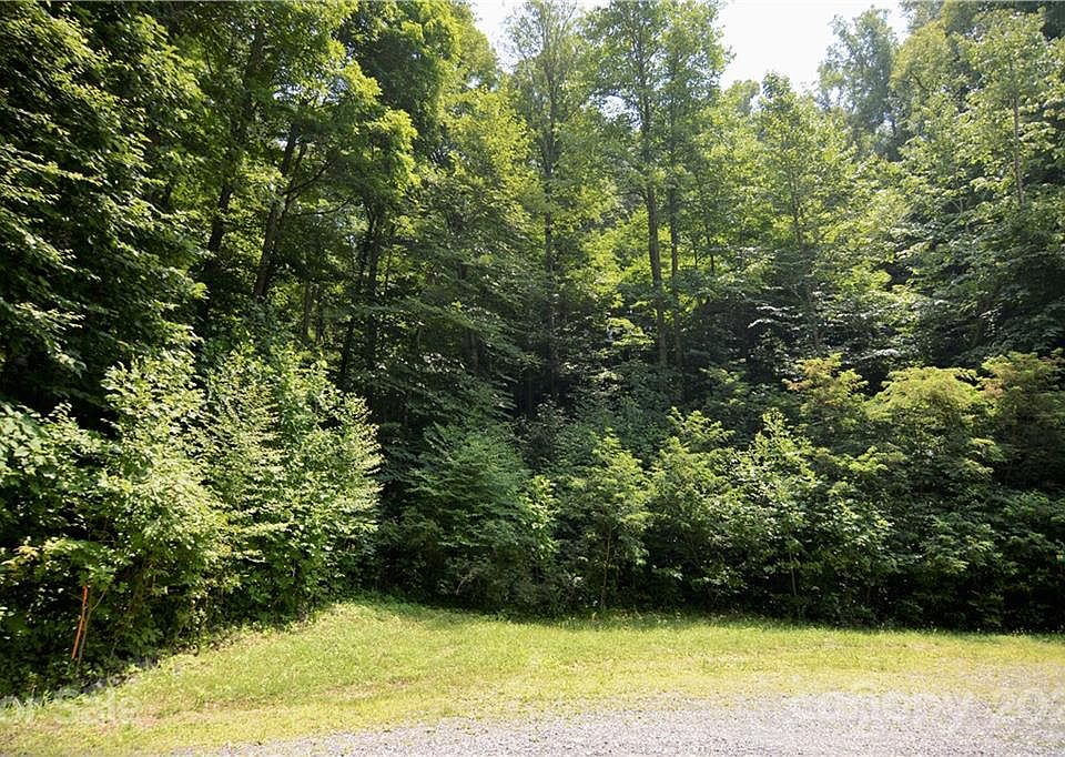 1st image of 0 Little Pond Pass Lot 33