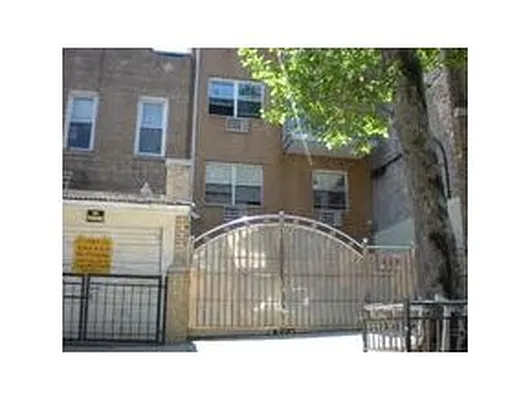 Sold by Calabrese Real Estate | media 4