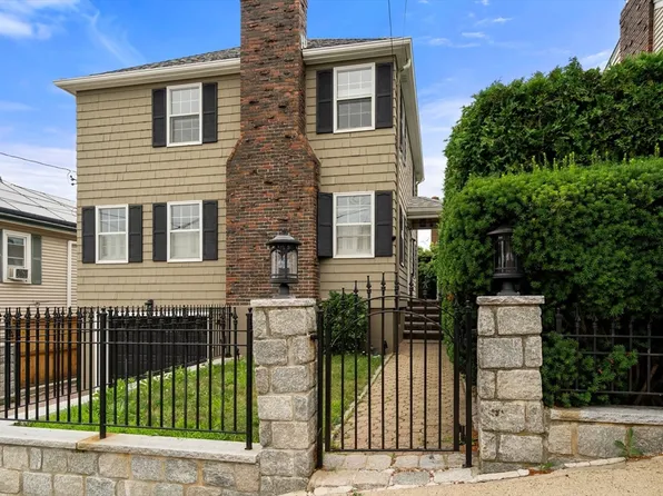 30 Rosedale Ave, Everett, MA 02149